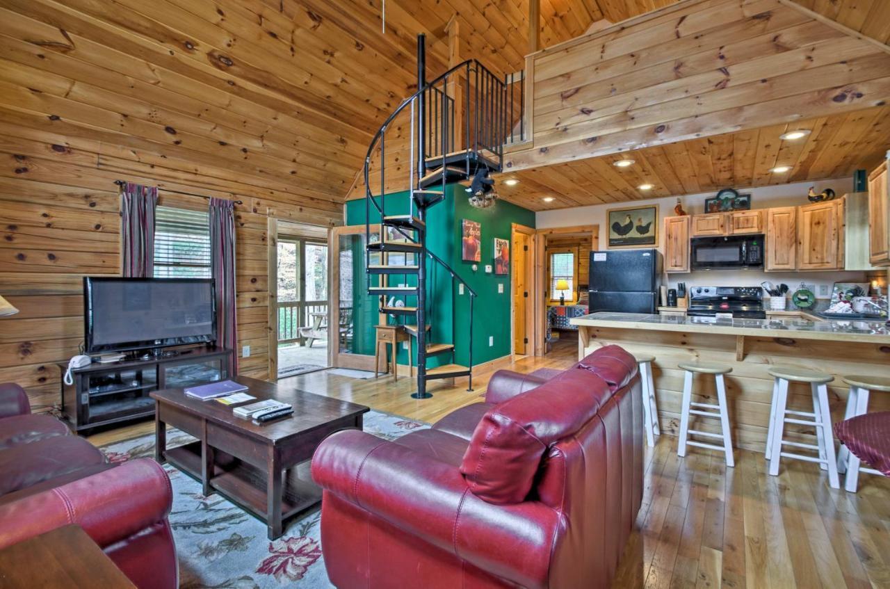 Bryson City Vacation Rental With Hot Tub And Fire Pit! Экстерьер фото