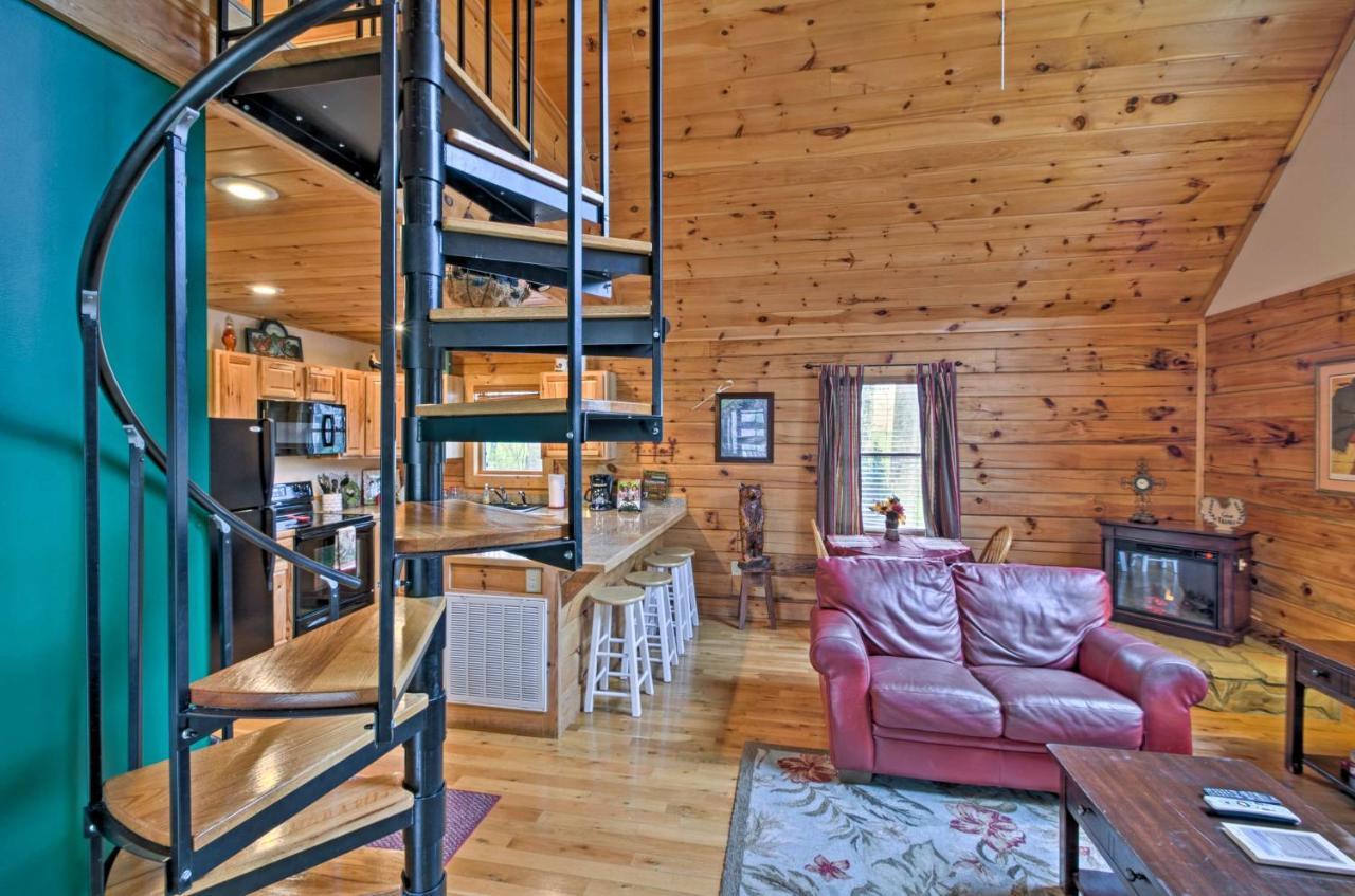 Bryson City Vacation Rental With Hot Tub And Fire Pit! Экстерьер фото