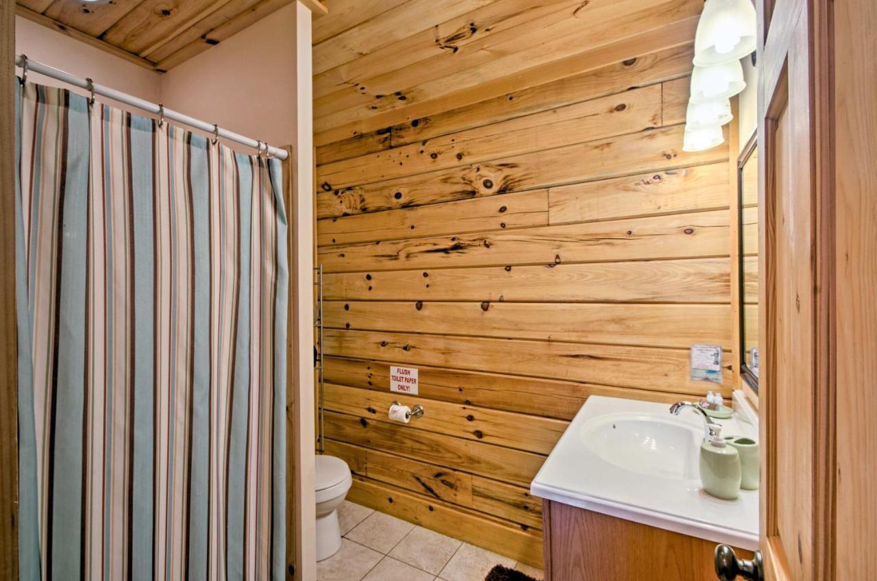 Bryson City Vacation Rental With Hot Tub And Fire Pit! Экстерьер фото