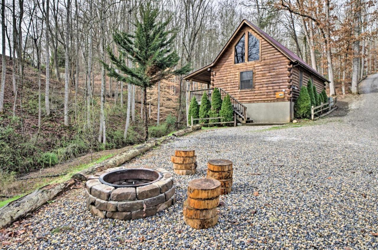 Bryson City Vacation Rental With Hot Tub And Fire Pit! Экстерьер фото